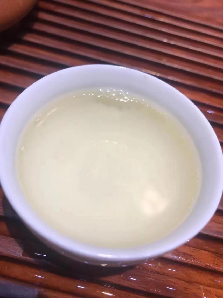 曼松贡茶——王子山原生古树